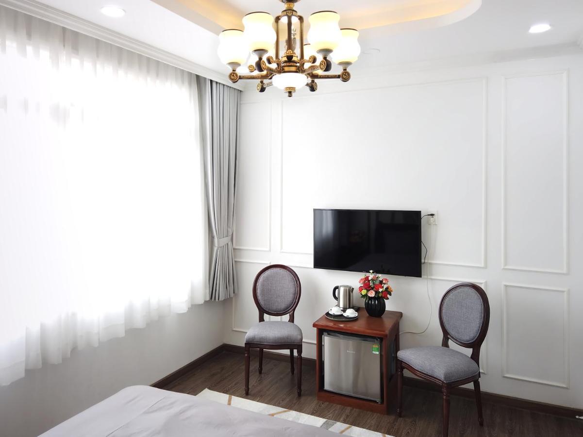 Free Style Hotel Dalat Bagian luar foto